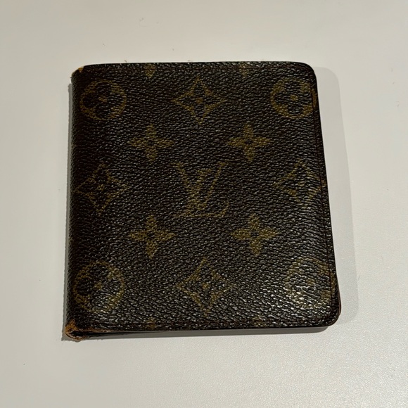 Louis Vuitton Other - Vintage Louis Vuitton Bifold Monogram Canvas Wallet